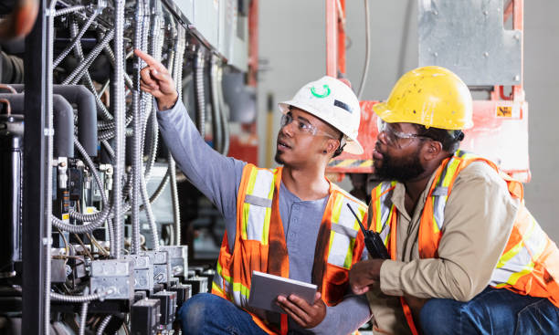 Best Electrical Repair Services  in Crestview Hills, KY